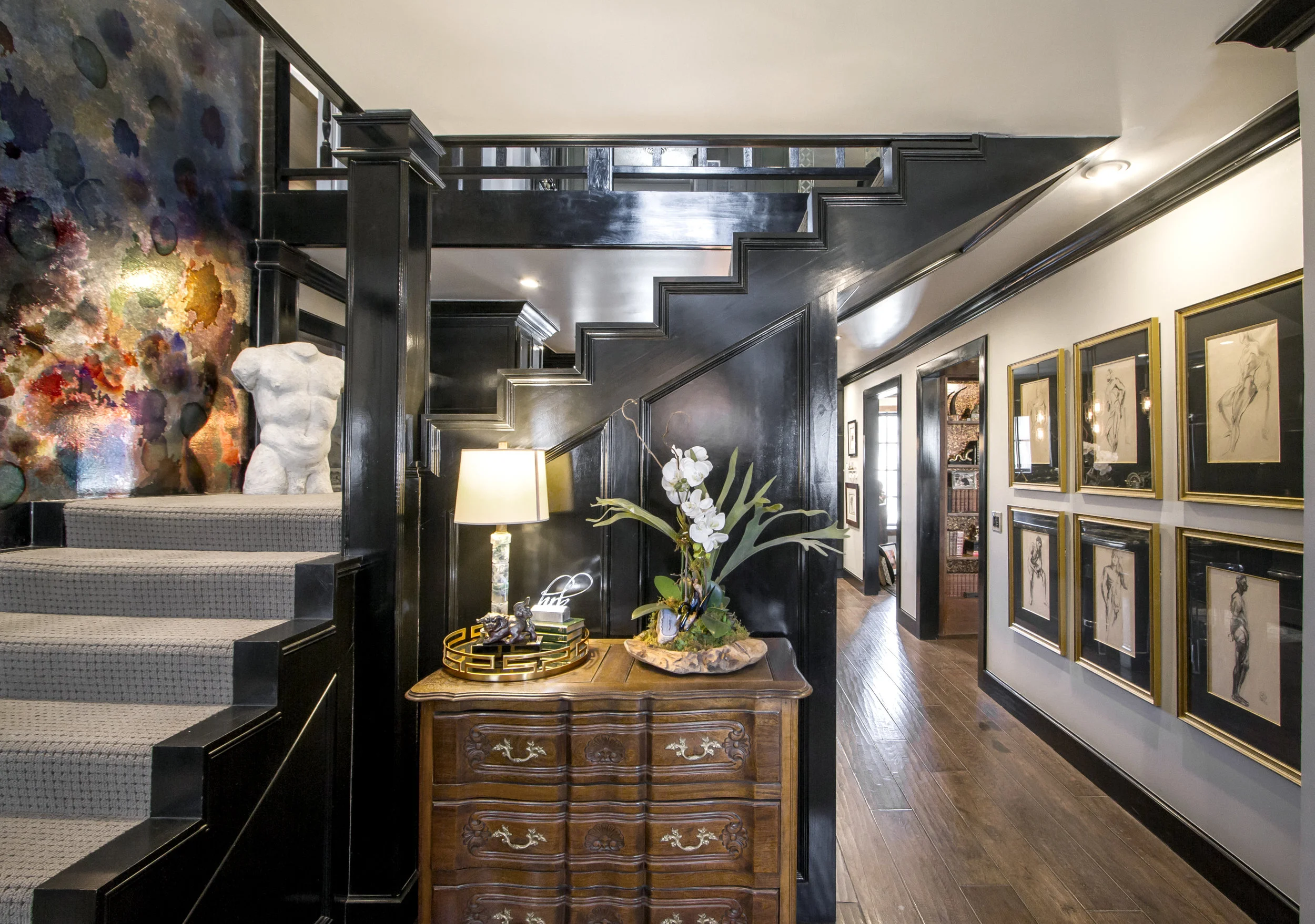 Custom home interior by Rosenbach Contractors