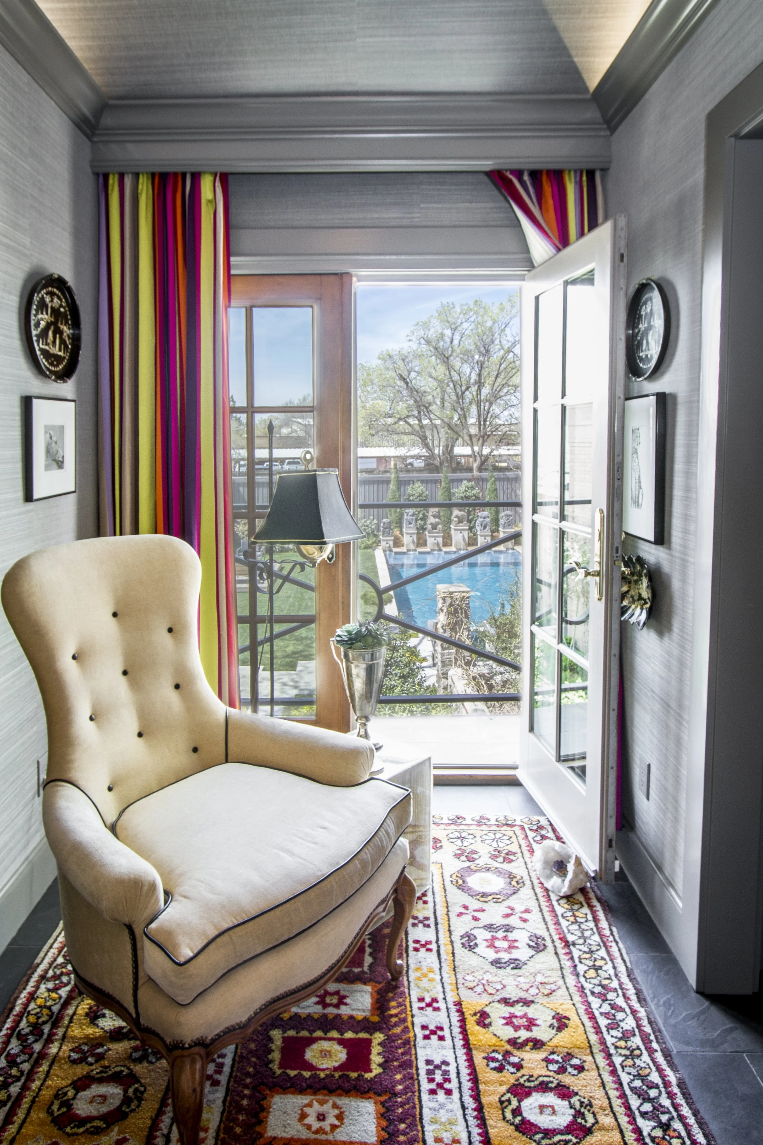 Custom home interior by Rosenbach Contractors