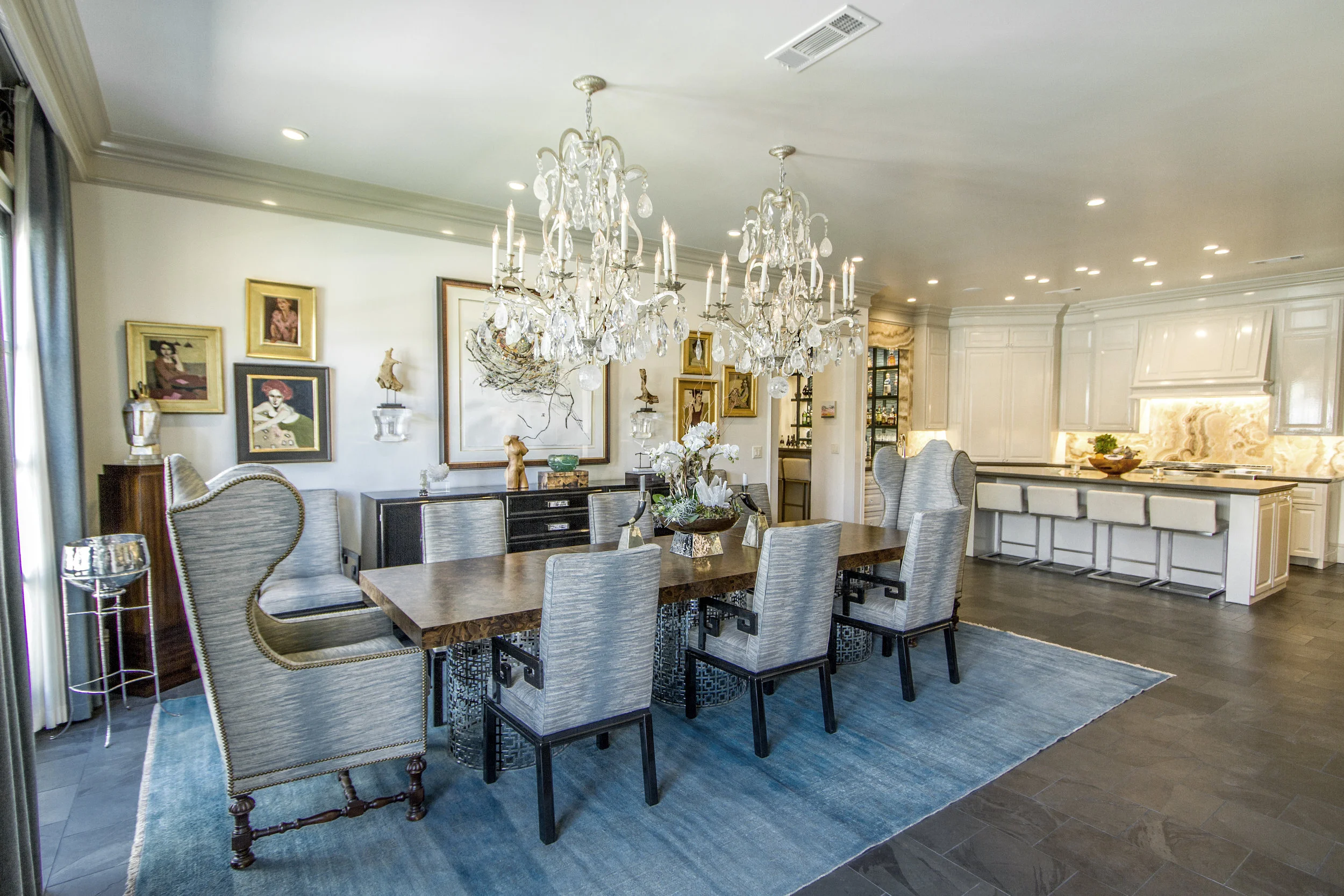 Custom home interior by Rosenbach Contractors